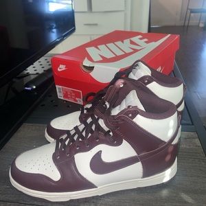 Nike Dunks